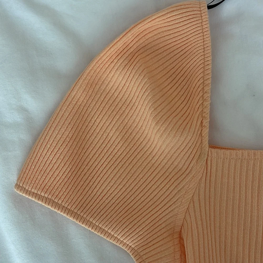 H&M Ribbed Crop Top - Picture 4 of 4